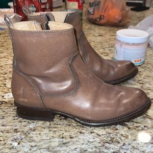 frye booties